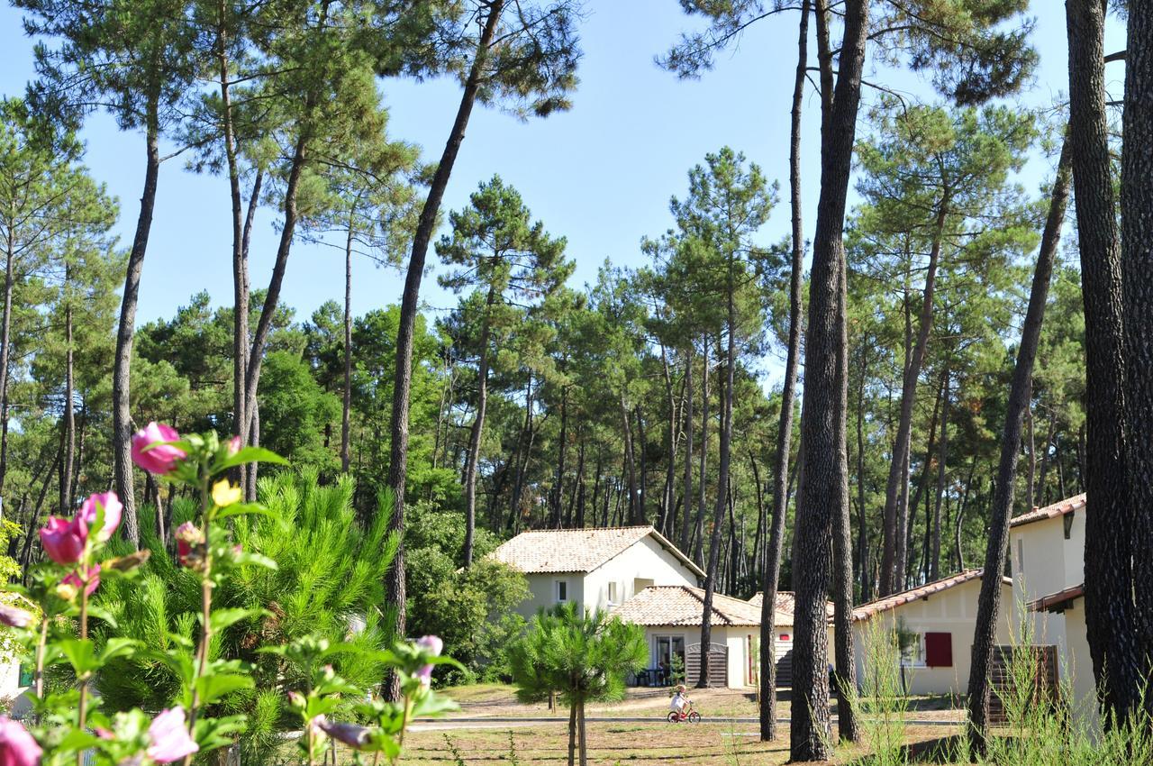 Residence Goelia Les Demeures Du Lac Casteljaloux Exterior foto